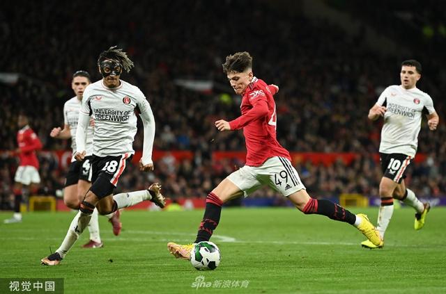 这两个租借 这两个租借